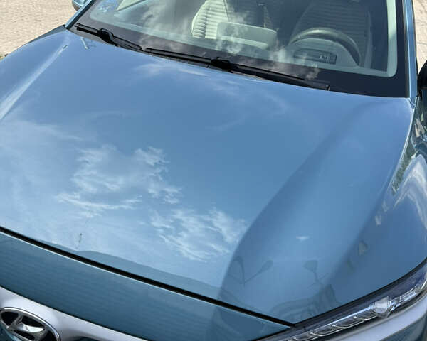 Зеленый Хендай Kona Electric, объемом двигателя 0 л и пробегом 100 тыс. км за 17800 $, фото 3 на Automoto.ua
