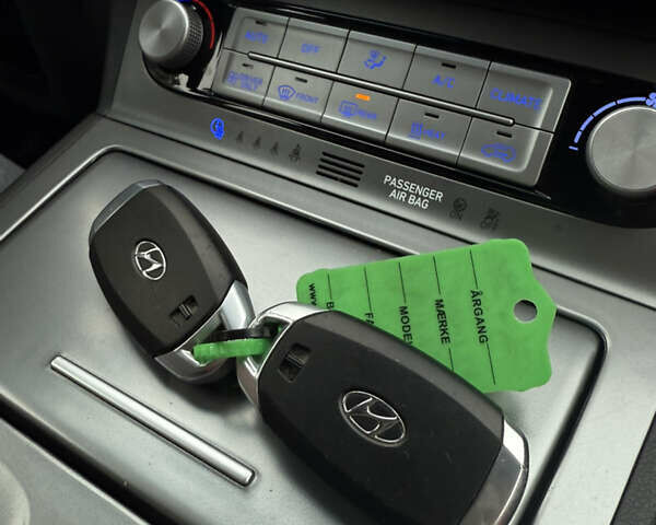 Зеленый Хендай Kona Electric, объемом двигателя 0 л и пробегом 107 тыс. км за 16600 $, фото 66 на Automoto.ua