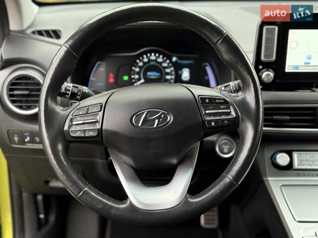 Зеленый Хендай Kona Electric, объемом двигателя 0 л и пробегом 103 тыс. км за 17300 $, фото 32 на Automoto.ua