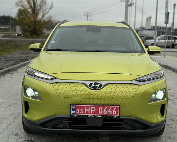 Зеленый Хендай Kona Electric, объемом двигателя 0 л и пробегом 107 тыс. км за 16600 $, фото 1 на Automoto.ua