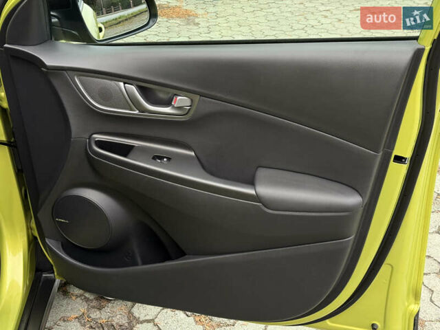 Зеленый Хендай Kona Electric, объемом двигателя 0 л и пробегом 103 тыс. км за 17300 $, фото 47 на Automoto.ua