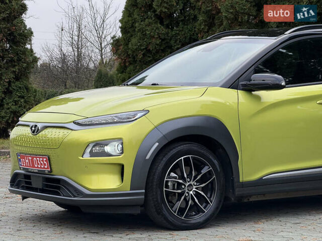 Зеленый Хендай Kona Electric, объемом двигателя 0 л и пробегом 103 тыс. км за 17300 $, фото 7 на Automoto.ua