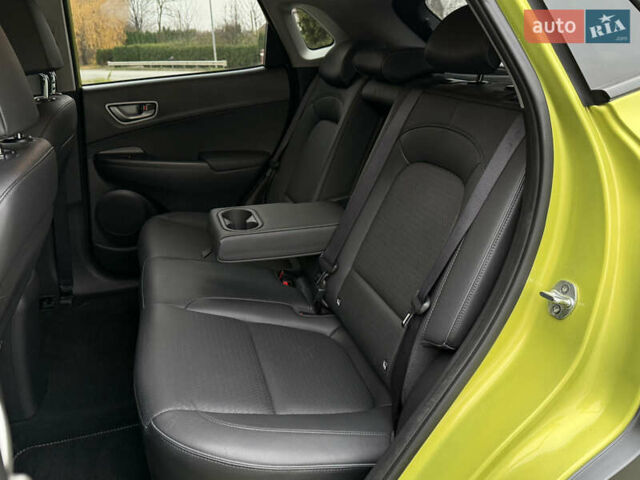 Зеленый Хендай Kona Electric, объемом двигателя 0 л и пробегом 103 тыс. км за 17300 $, фото 41 на Automoto.ua