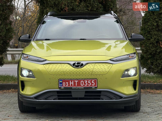 Зеленый Хендай Kona Electric, объемом двигателя 0 л и пробегом 103 тыс. км за 17300 $, фото 2 на Automoto.ua