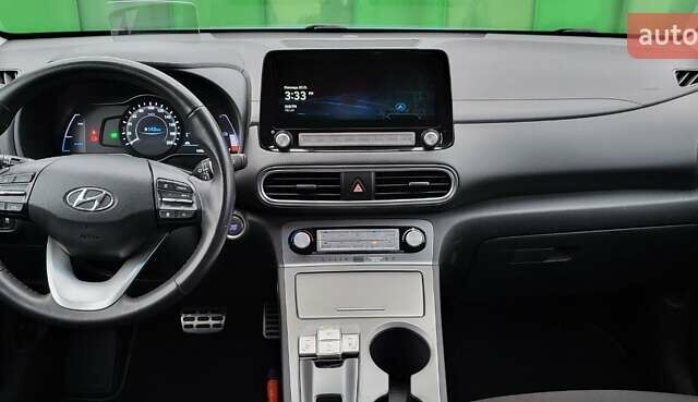 Зеленый Хендай Kona Electric, объемом двигателя 0 л и пробегом 150 тыс. км за 18500 $, фото 17 на Automoto.ua
