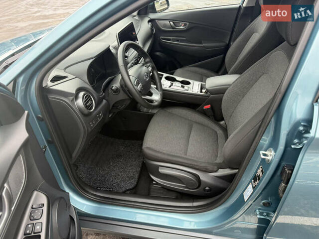 Зеленый Хендай Kona Electric, объемом двигателя 0 л и пробегом 94 тыс. км за 17700 $, фото 21 на Automoto.ua