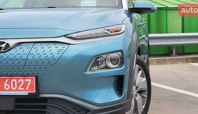 Зеленый Хендай Kona Electric, объемом двигателя 0 л и пробегом 150 тыс. км за 18500 $, фото 3 на Automoto.ua