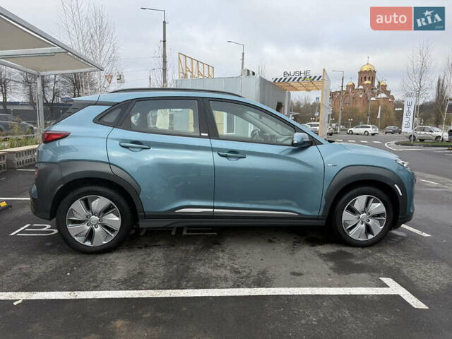 Зеленый Хендай Kona Electric, объемом двигателя 0 л и пробегом 94 тыс. км за 17700 $, фото 10 на Automoto.ua