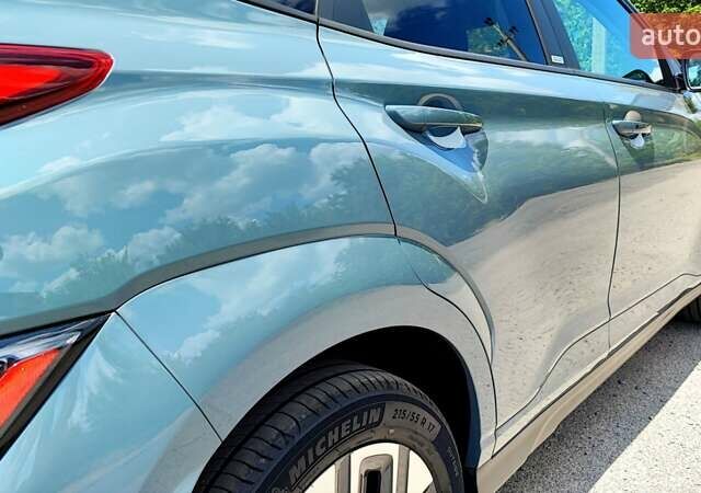 Зелений Хендай Kona Electric, об'ємом двигуна 0 л та пробігом 16 тис. км за 19500 $, фото 10 на Automoto.ua