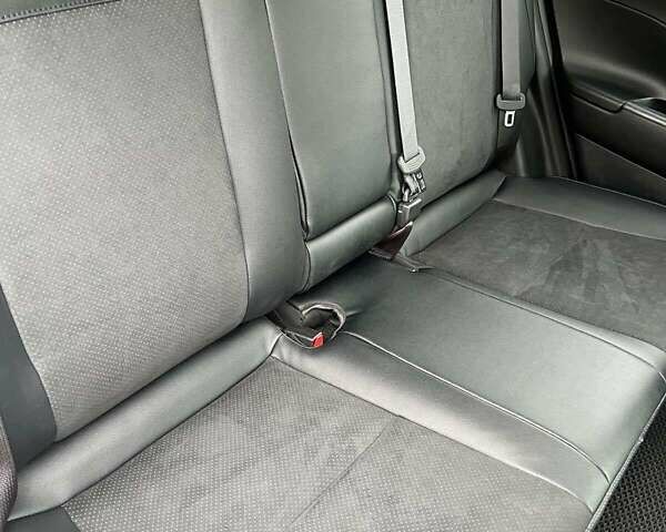 Зелений Хендай Kona Electric, об'ємом двигуна 0 л та пробігом 8 тис. км за 23899 $, фото 13 на Automoto.ua