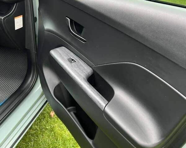 Зелений Хендай Kona Electric, об'ємом двигуна 0 л та пробігом 8 тис. км за 23899 $, фото 17 на Automoto.ua