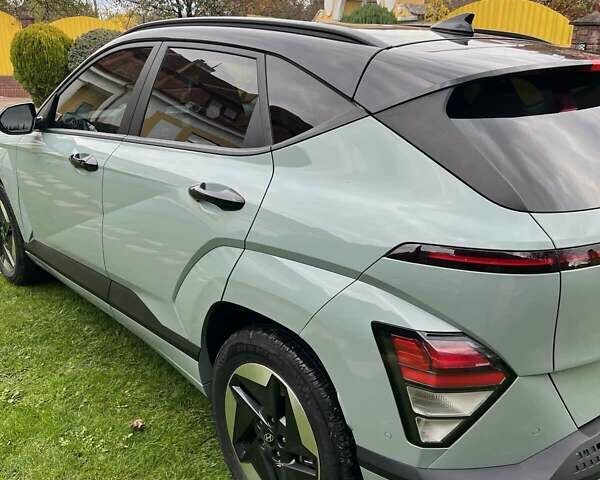 Зелений Хендай Kona Electric, об'ємом двигуна 0 л та пробігом 8 тис. км за 23899 $, фото 36 на Automoto.ua