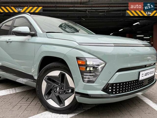 Зеленый Хендай Kona Electric, объемом двигателя 0 л и пробегом 10 тыс. км за 27990 $, фото 1 на Automoto.ua