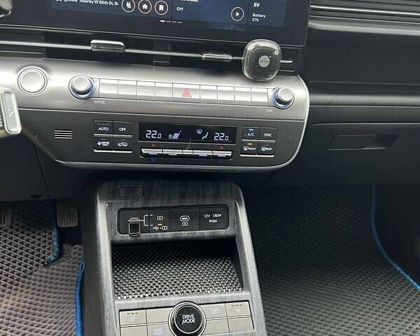 Зелений Хендай Kona Electric, об'ємом двигуна 0 л та пробігом 8 тис. км за 23899 $, фото 29 на Automoto.ua