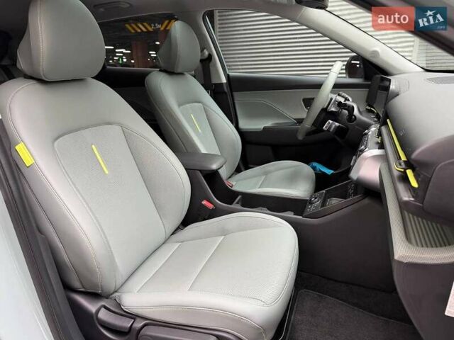 Зеленый Хендай Kona Electric, объемом двигателя 0 л и пробегом 10 тыс. км за 27990 $, фото 14 на Automoto.ua