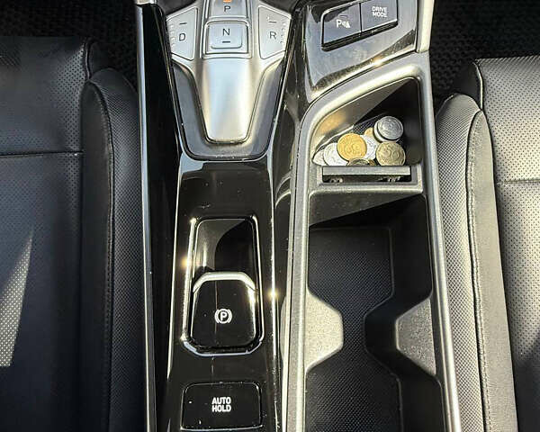 Белый Хендай Lafesta, объемом двигателя 0 л и пробегом 67 тыс. км за 19500 $, фото 9 на Automoto.ua