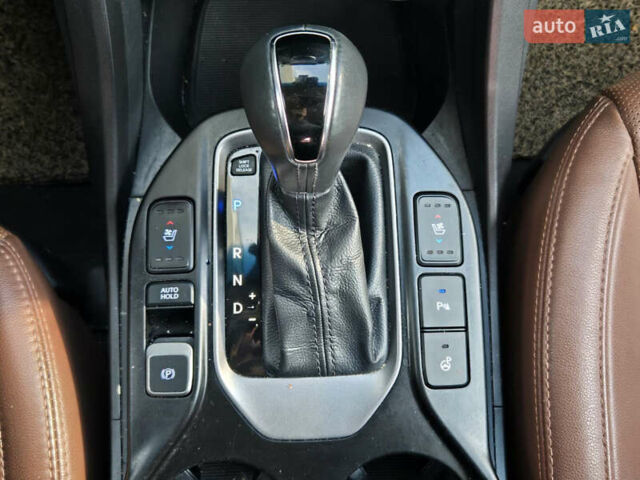 Хендай Maxcruz 2014 в Киеве на Automoto.ua Бежевый Хендай Maxcruz, объемом двигателя 2.2 л и пробегом 255 тыс. км за 20999 $, фото 25 на Automoto.ua