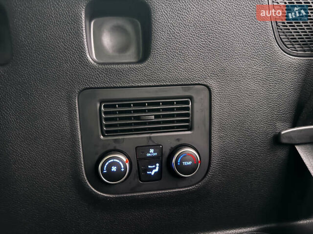 Черный Хендай Maxcruz, объемом двигателя 2.2 л и пробегом 129 тыс. км за 22200 $, фото 20 на Automoto.ua