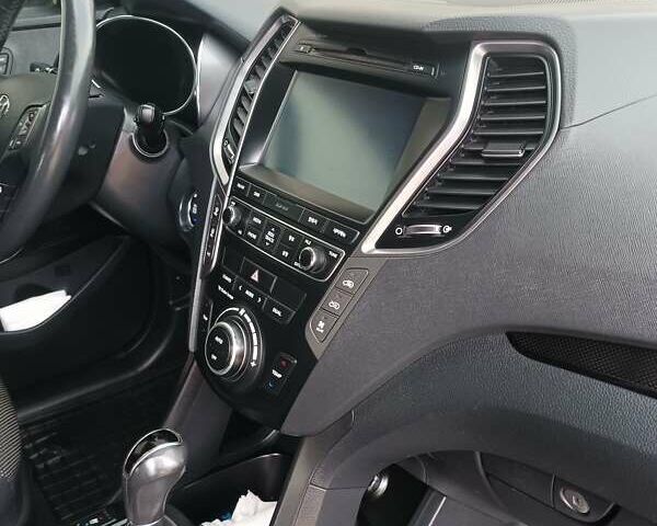 Черный Хендай Maxcruz, объемом двигателя 2.2 л и пробегом 131 тыс. км за 19400 $, фото 24 на Automoto.ua