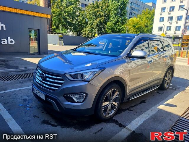 Серый Хендай Maxcruz, объемом двигателя 2.2 л и пробегом 172 тыс. км за 23000 $, фото 6 на Automoto.ua