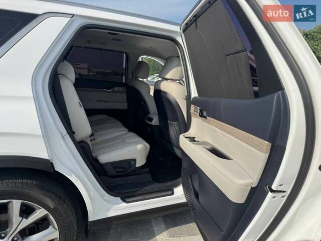 Белый Хендай Palisade, объемом двигателя 2.2 л и пробегом 56 тыс. км за 38900 $, фото 32 на Automoto.ua