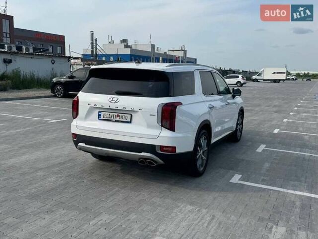 Белый Хендай Palisade, объемом двигателя 2.2 л и пробегом 56 тыс. км за 38900 $, фото 4 на Automoto.ua