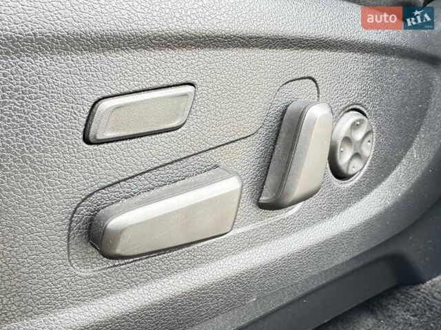 Белый Хендай Palisade, объемом двигателя 3.78 л и пробегом 21 тыс. км за 40000 $, фото 16 на Automoto.ua