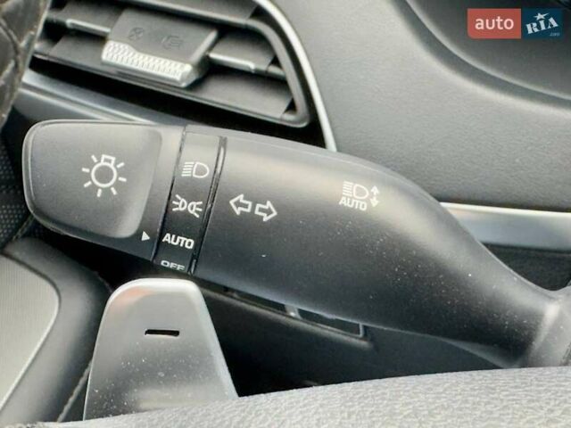 Белый Хендай Palisade, объемом двигателя 3.78 л и пробегом 21 тыс. км за 40000 $, фото 23 на Automoto.ua