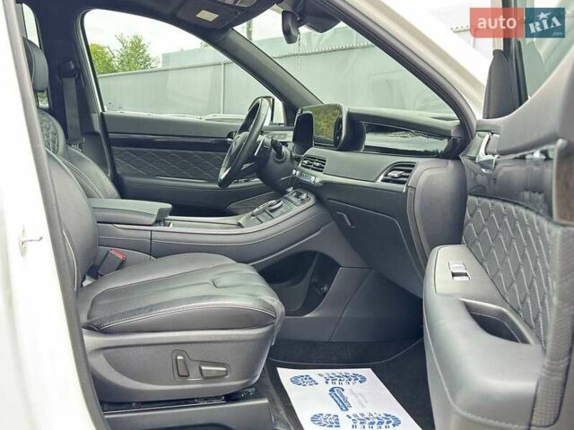 Белый Хендай Palisade, объемом двигателя 3.78 л и пробегом 21 тыс. км за 40000 $, фото 32 на Automoto.ua