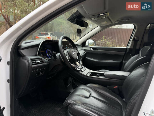 Білий Хендай Palisade, об'ємом двигуна 2.2 л та пробігом 212 тис. км за 31900 $, фото 11 на Automoto.ua