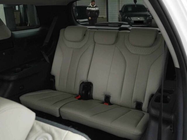 Білий Хендай Palisade, об'ємом двигуна 2.2 л та пробігом 90 тис. км за 33000 $, фото 7 на Automoto.ua