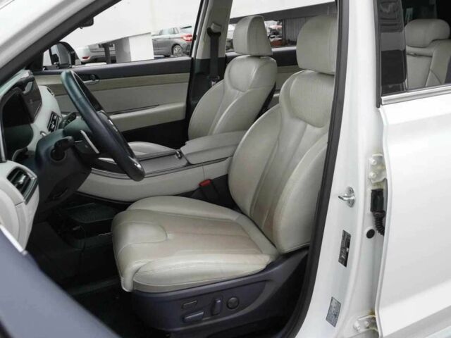 Білий Хендай Palisade, об'ємом двигуна 2.2 л та пробігом 90 тис. км за 33000 $, фото 9 на Automoto.ua