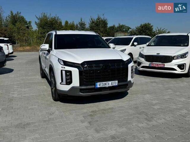 Белый Хендай Palisade, объемом двигателя 2.2 л и пробегом 90 тыс. км за 51500 $, фото 2 на Automoto.ua