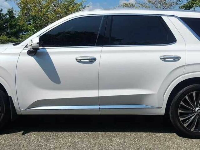 Белый Хендай Palisade, объемом двигателя 2.2 л и пробегом 56 тыс. км за 33500 $, фото 2 на Automoto.ua