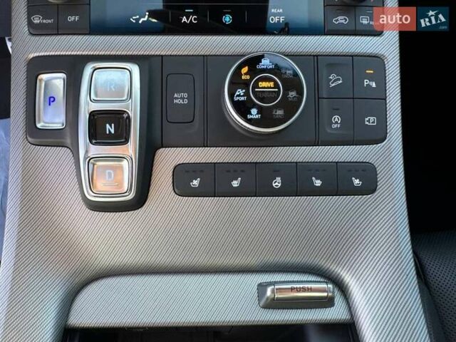 Белый Хендай Palisade, объемом двигателя 2.2 л и пробегом 90 тыс. км за 51500 $, фото 19 на Automoto.ua