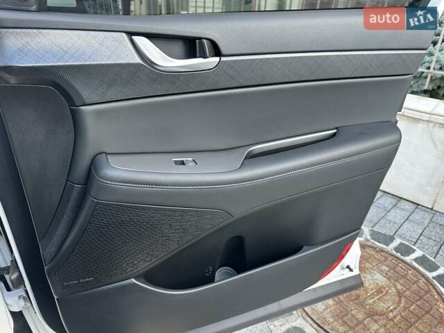 Белый Хендай Palisade, объемом двигателя 2.2 л и пробегом 58 тыс. км за 39000 $, фото 56 на Automoto.ua