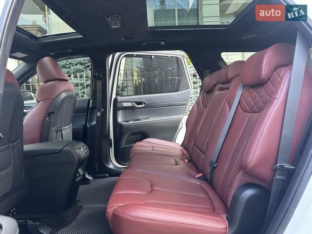 Белый Хендай Palisade, объемом двигателя 2.2 л и пробегом 58 тыс. км за 39000 $, фото 59 на Automoto.ua