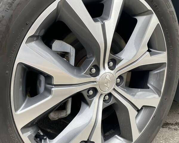 Белый Хендай Palisade, объемом двигателя 2.2 л и пробегом 99 тыс. км за 33500 $, фото 10 на Automoto.ua