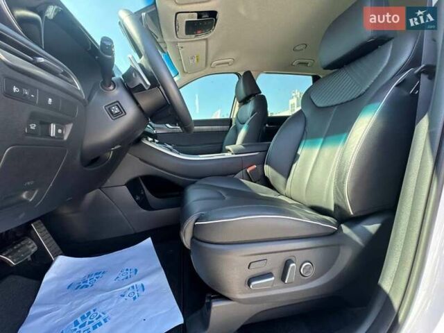 Белый Хендай Palisade, объемом двигателя 2.2 л и пробегом 90 тыс. км за 51500 $, фото 23 на Automoto.ua