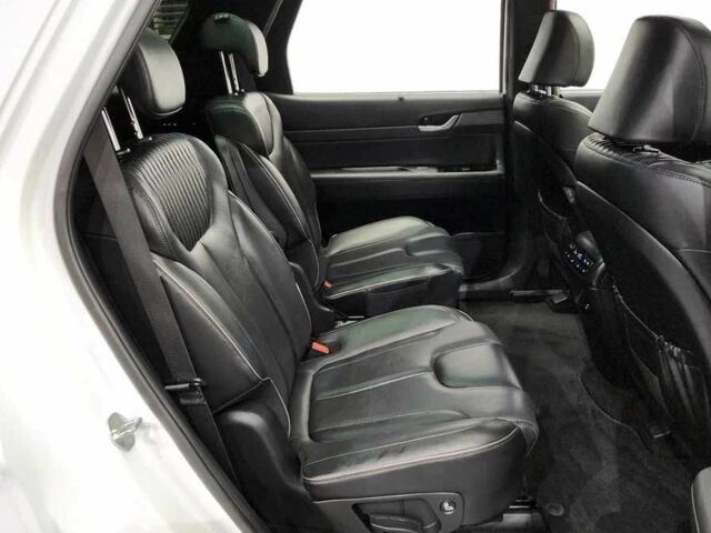 Белый Хендай Palisade, объемом двигателя 2.2 л и пробегом 26 тыс. км за 32000 $, фото 14 на Automoto.ua