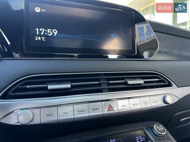 Белый Хендай Palisade, объемом двигателя 2.2 л и пробегом 58 тыс. км за 39000 $, фото 38 на Automoto.ua