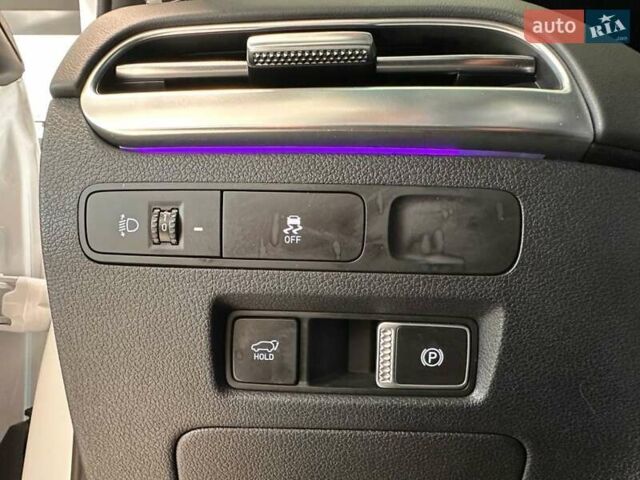 Белый Хендай Palisade, объемом двигателя 2.2 л и пробегом 33 тыс. км за 53900 $, фото 13 на Automoto.ua
