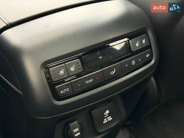 Черный Хендай Palisade, объемом двигателя 3.78 л и пробегом 121 тыс. км за 26900 $, фото 56 на Automoto.ua