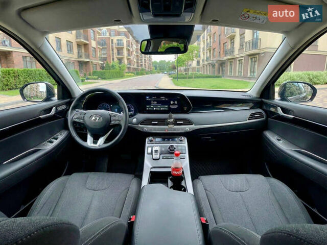 Черный Хендай Palisade, объемом двигателя 3.8 л и пробегом 140 тыс. км за 22900 $, фото 5 на Automoto.ua