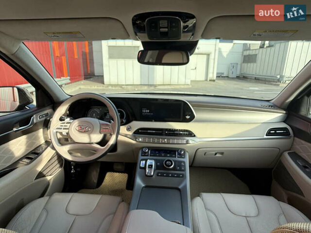 Черный Хендай Palisade, объемом двигателя 3.78 л и пробегом 66 тыс. км за 34000 $, фото 18 на Automoto.ua