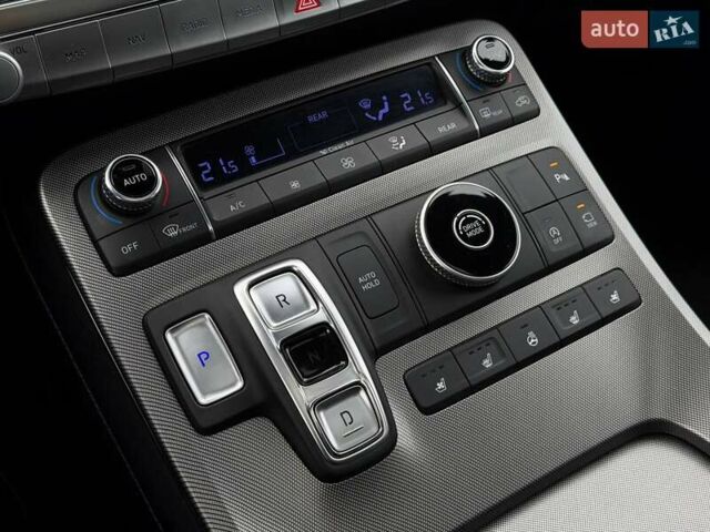 Черный Хендай Palisade, объемом двигателя 3.78 л и пробегом 121 тыс. км за 26900 $, фото 72 на Automoto.ua