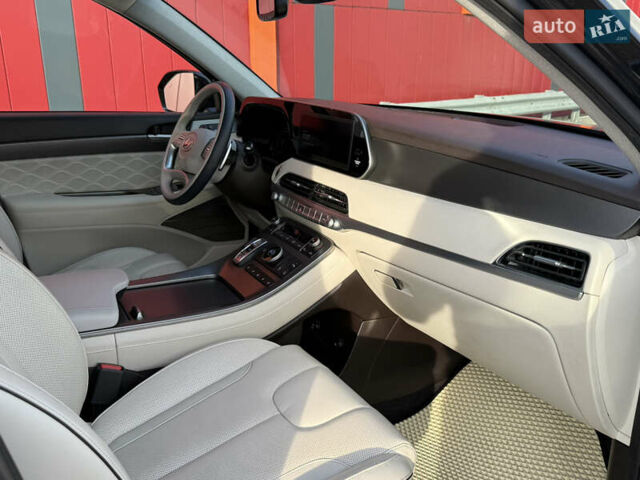 Черный Хендай Palisade, объемом двигателя 3.78 л и пробегом 66 тыс. км за 34000 $, фото 9 на Automoto.ua