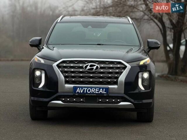 Черный Хендай Palisade, объемом двигателя 3.78 л и пробегом 121 тыс. км за 26900 $, фото 8 на Automoto.ua