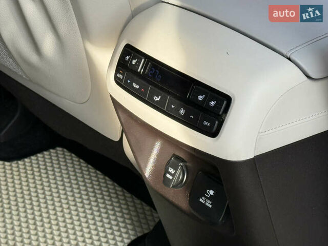 Черный Хендай Palisade, объемом двигателя 3.78 л и пробегом 66 тыс. км за 34000 $, фото 14 на Automoto.ua