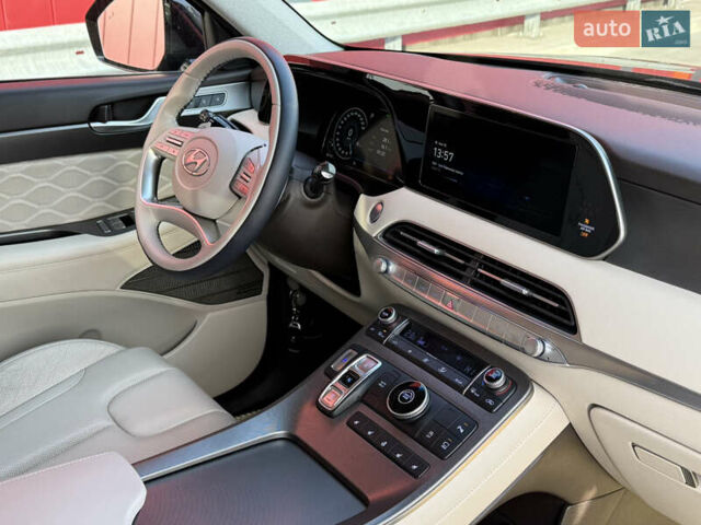 Черный Хендай Palisade, объемом двигателя 3.78 л и пробегом 66 тыс. км за 34000 $, фото 10 на Automoto.ua